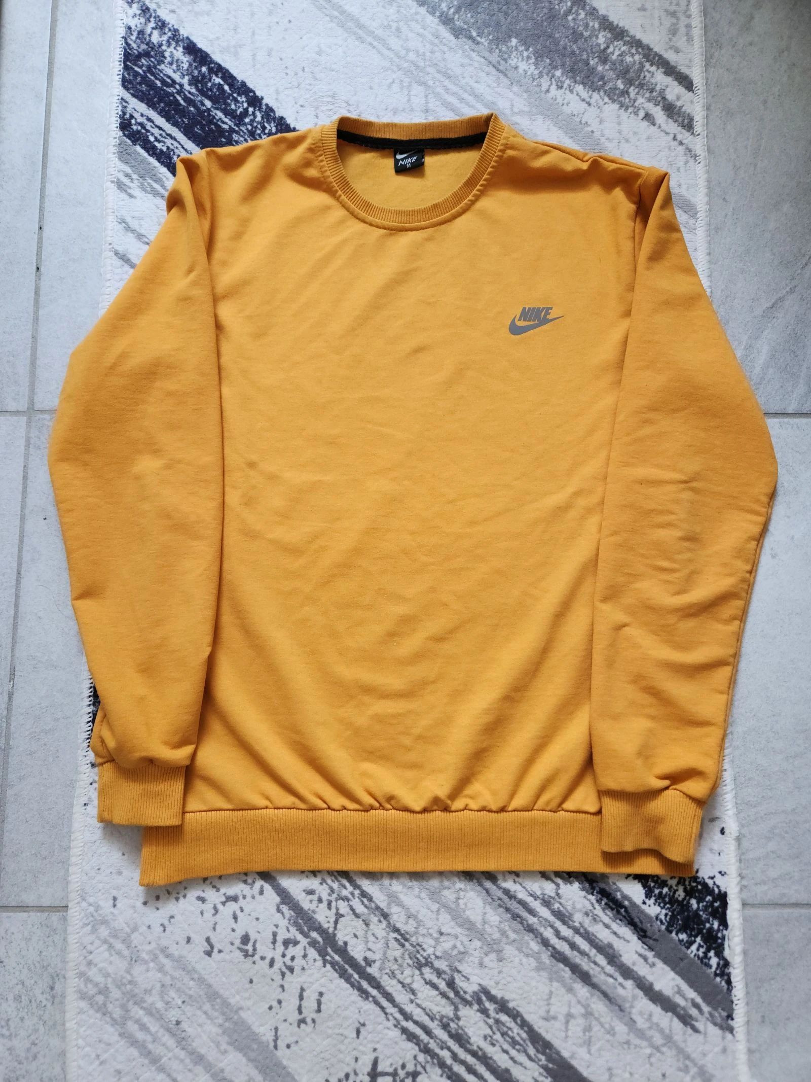 Sweat Nike Jaune Moutarde Homme Taille S / Pull Col Rond Vintage Streetwear